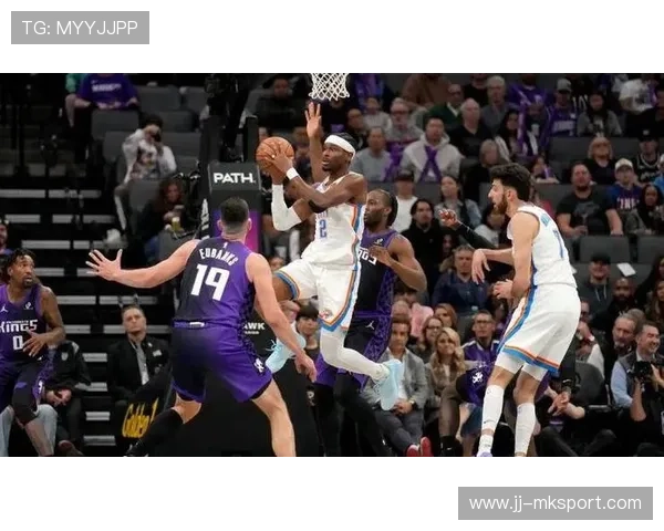 哈滕+切特双塔合砍39分!雷霆内线强度回归,豪取胜利的关键时刻 哈滕+切特双塔合砍39分!雷霆内线强度回归,豪取胜利的关键时刻